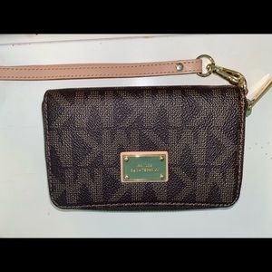 Michael Kors wallet clutch